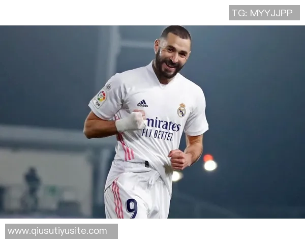 本泽马称赞齐达内执教能力并强调沙特联赛对顶级球员的需求 本泽马称赞齐达内执教能力并强调沙特联赛对顶级球员的需求